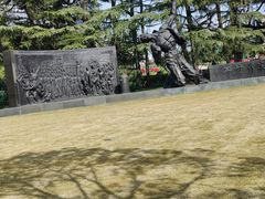 -上海市龙华烈士陵园