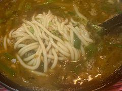 -香巴拉云南餐厅(华莱坞店)