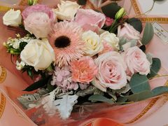 -花邻FloweringLife花艺气球派对(武康大楼店)