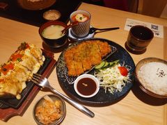 -越光米贩精致料理餐厅(金鹰店)
