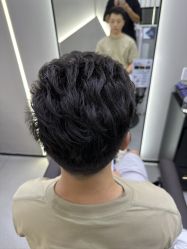 -尤司男士国潮理发馆