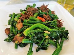 沙茶芥兰炒鸡杂-新灿记大酒楼