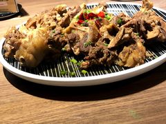 -有红鸡毛店·川菜(建设路店)