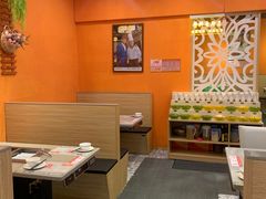 -名门潮牛·鲜牛肉海鲜火锅.烧烤自助餐厅(诚丰广场店)