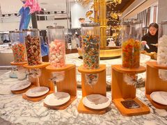 -亚特兰蒂斯-番红花海鲜自助餐厅·鲜活海鲜·小火锅
