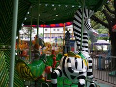 -顺德大良半月城游乐场