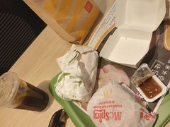 -麦当劳(世界城广场店)
