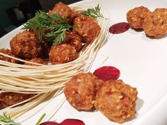 金牌干炸丸子-京味斋·北京烤鸭(北京南站洋桥店)
