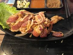 -胡悦里韩式烤肉(芝罘万达广场店)