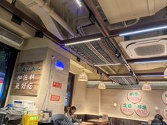 -云阿蛮云南生烫牛肉米线(奉贤路店)