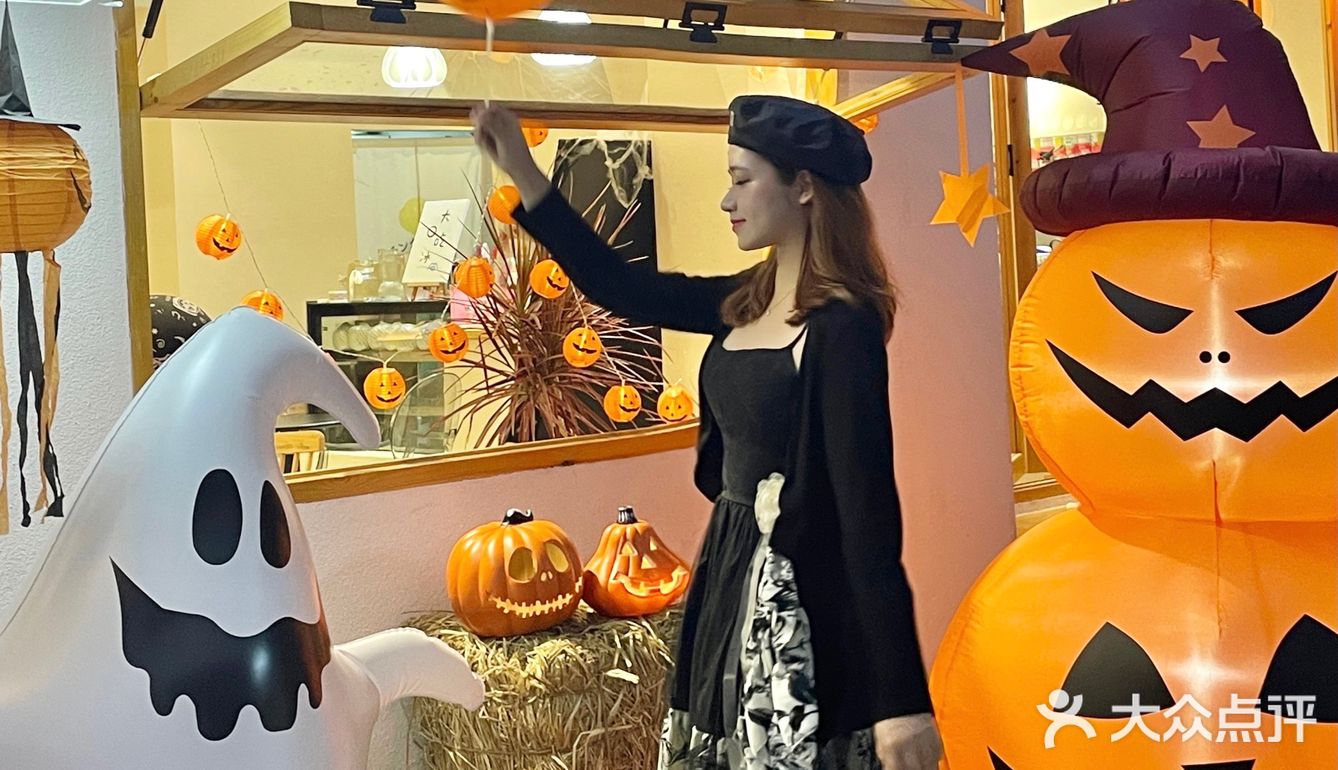 湛江探店万圣节去吃冰吧！超有氛围感🎃