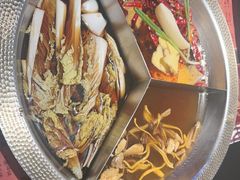 -廖掌柜·重庆鲜货火锅(上海首店)