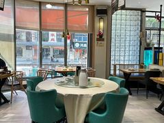 -龚兴城鱼羊吉·小亮蒸虾·武汉地标美食(苗栗路店)