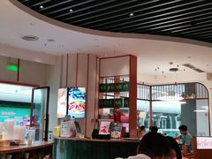 -诚铭记·虾仁汤包·成都小吃(融创店)