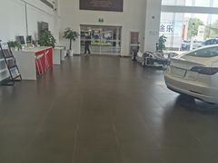 -TESLA 特斯拉(北京南四环中路特斯拉中心)