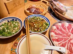 -洱火云南酸菜牛肉火锅(石景山当代商城店)