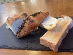 -Mark&Mars Restaurant