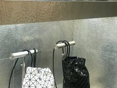 -三宅一生 (阪急梅田本店)