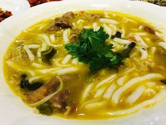 酸菜肥牛锅仔-广玉兰上海菜(德平店)