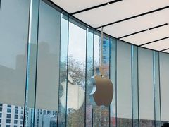 -Apple零售店(新街口店)