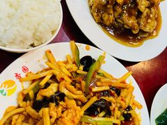 鱼香肉丝-杏园餐厅(西四北大街店)