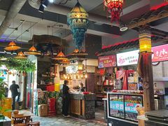-东巴婆婆云南鱼豆花火锅(大东门店)