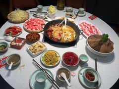-超级鲜•胡毛肚火锅(扬帆店)