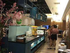 自助取餐区-小鱼小牛·鱼牛干锅·脆鱼火锅(世欧广场店)