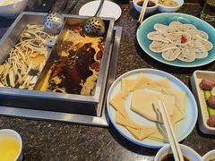 -皇城老妈川味火锅·大连海鲜火锅(港湾店)