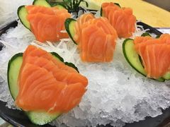 三文鱼-祈胜邨•顺德鱼生•顺德菜(容桂店)