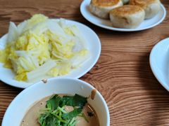 -清真吴记门钉肉饼·喜多利