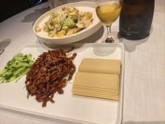 -鱼翅楼·津派砂锅鱼翅(水上公园店)