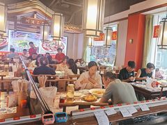 -川流不息·地道川菜·小龙虾(新松江路店)