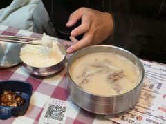 -益百岁牛尾汤(香山路店)
