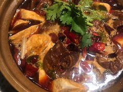 臭豆腐肥肠煲-南京大牌档(凯德大峡谷店)