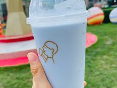 冰蓝生打椰-喜茶(上海打浦桥日月光gelato lab+店)