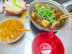 -铁锅哥米线