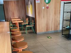 -麦当劳(玉桥中路店)