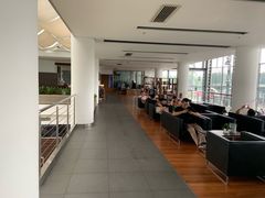 -厦门东之星奔驰4S店