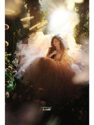 -雪中彩影婚纱摄影·微光艺术中心