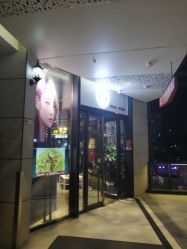 -Kraemer Paris  苏豪路易士·嘉玛发廊