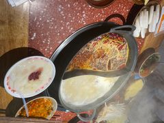 -赵美丽·重庆社区火锅·直营店(火车东站·中豪国际店)