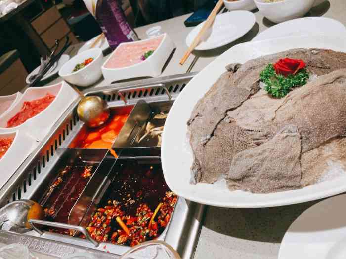 海底捞火锅(万象城店)-"[薄荷]环境:万象城二期新开的一家一直.