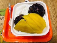 芒果白雪黑糯米甜甜-满记甜品(金唐购物中心店)