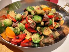 蒜香黄油培根孢子甘蓝-BONBON 西餐·甜品