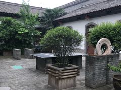 -七贤国际青年旅舍(西七路分店)