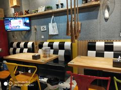 大堂-董一米线(汉峪金谷店)
