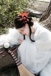 -一揽芳华汉服旗袍体验馆(拙政园店)