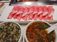 -海底捞火锅鲜切牛肉主题店(长寿路店)