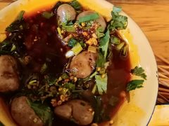 -拈签一笑黄牛肉辣卤串串